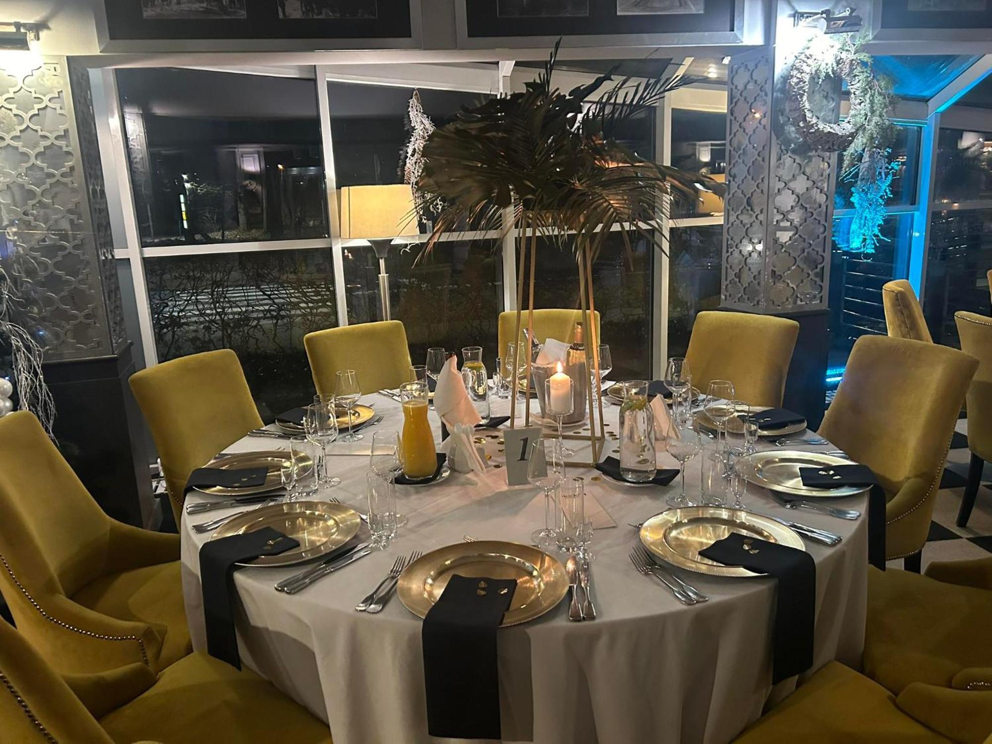 Hotel Moscicki Spala Bagian luar foto