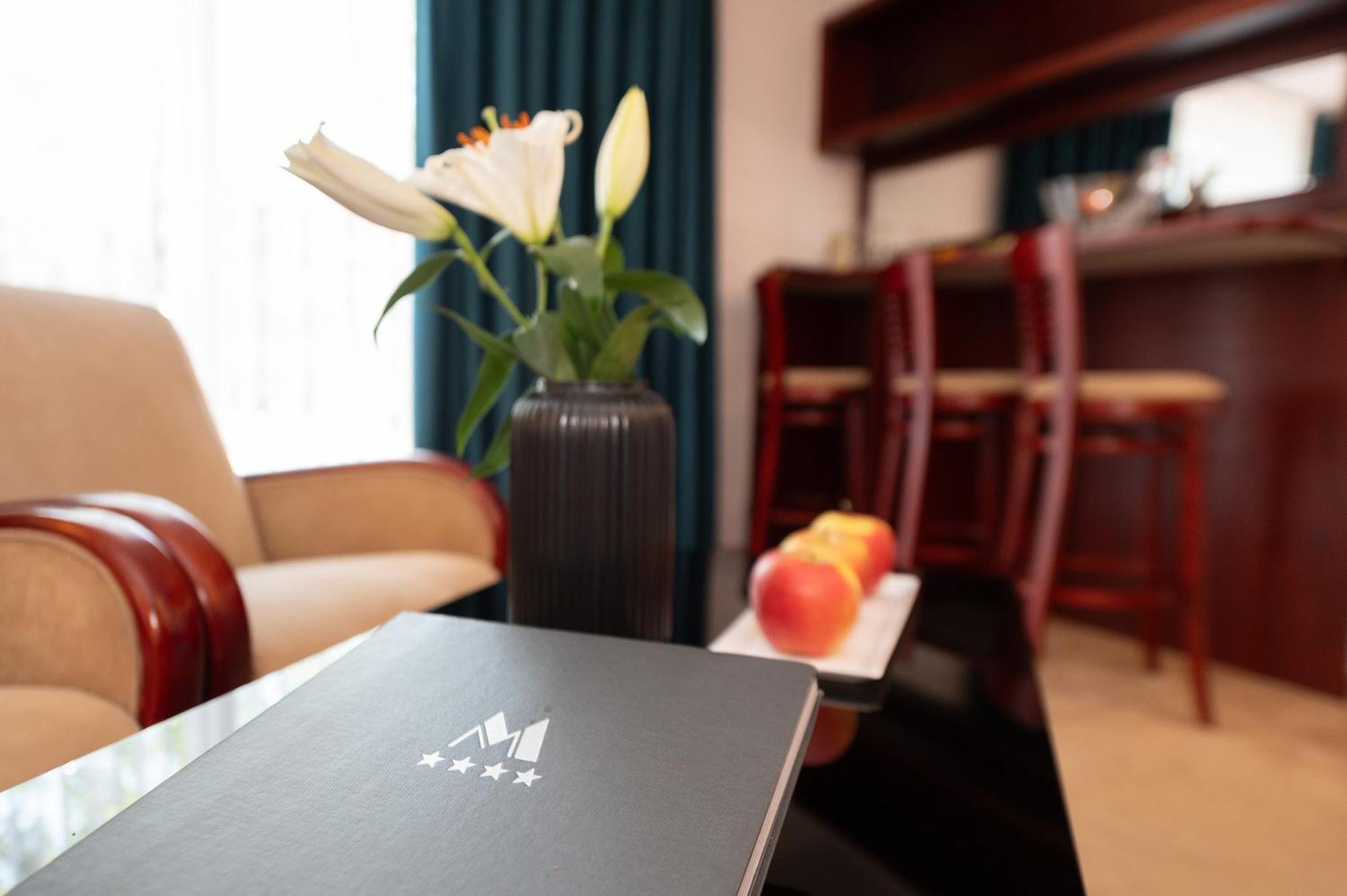 Hotel Moscicki Spala Bagian luar foto
